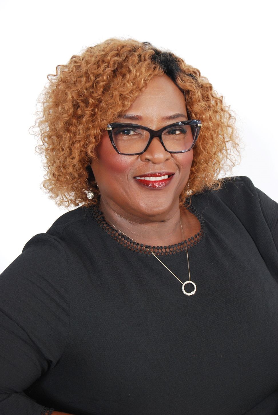 Cynthia Professional Picture A